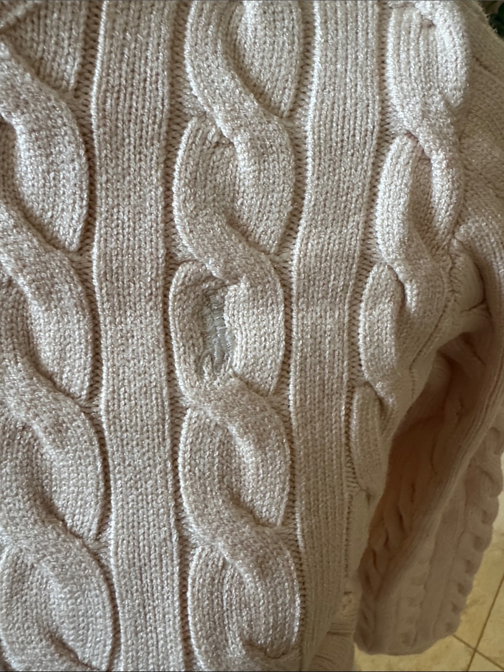 Polo sweater Cream colors. - Picture 2 of 4